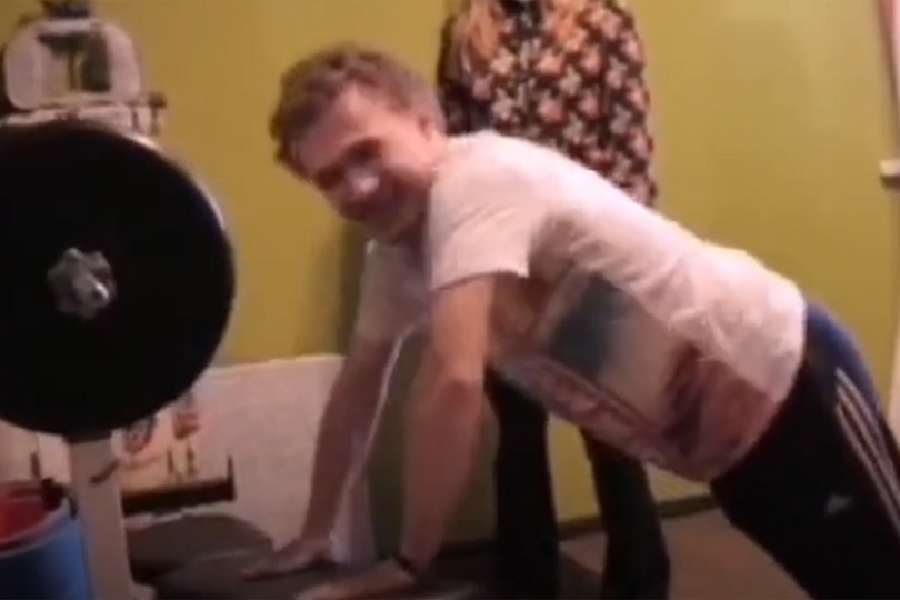 Воспитанный овчаркой мальчик-маугли из Подольска получил два образования 