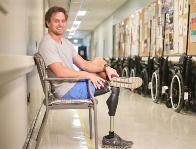 Серфер из Канады выжил после нападения акулы в Карибском море