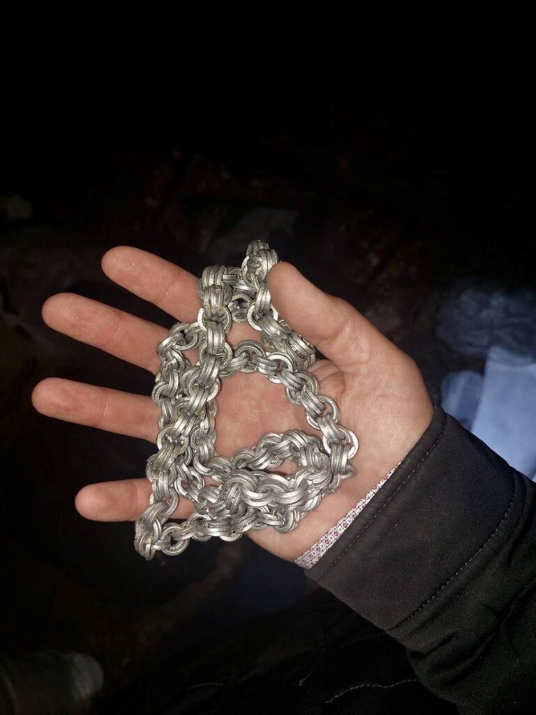 У амурчанина нашли «бижутерию» за девять миллионов рублей