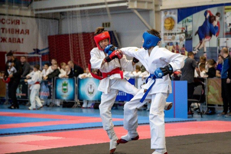 Амурчане стали вторыми на домашнем чемпионате по рукопашному бою