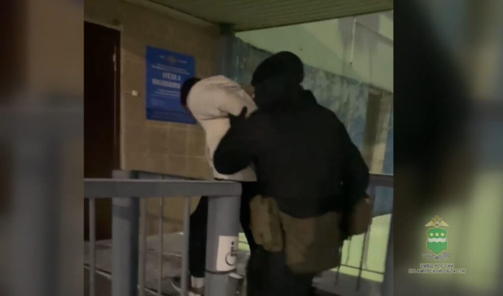 В Приамурье наказали двух мигрантов, пропагандирующих экстремизм