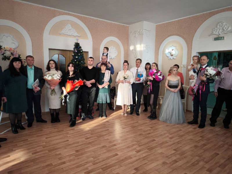 Амурчане решили заключить брак в последний день уходящего года
