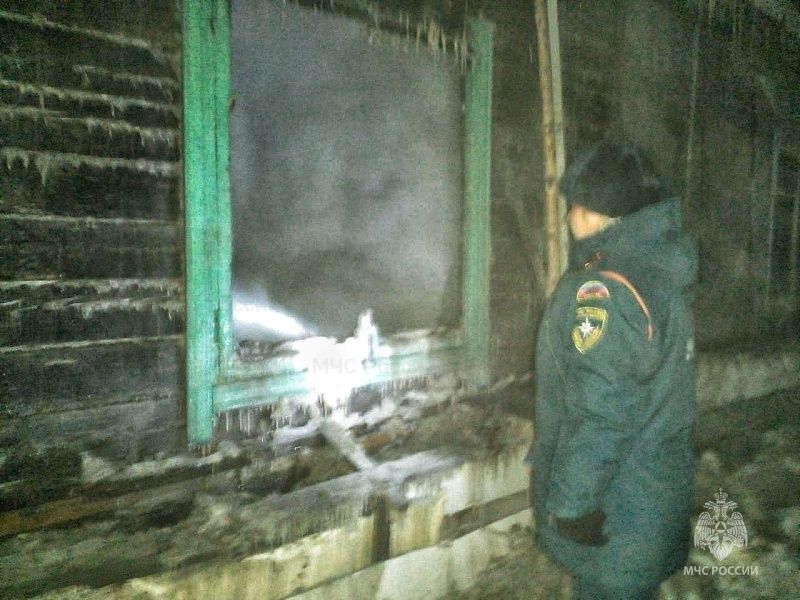 Кустарный обогреватель привел к гибели двоих амурчан