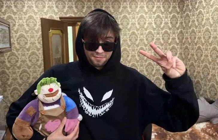 Популярный российский стример Максим Спокойнич умер в 28 лет