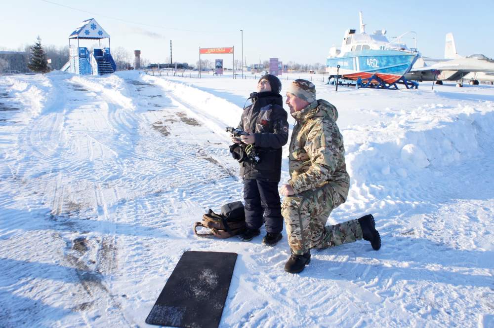 Амурские военнослужащие исполнили новогодние желания детей