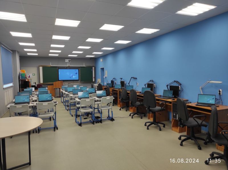 Амурские школы получают новые ноутбуки и высокоскоростной интернет
