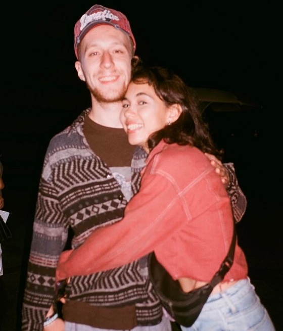 Уехавший в Испанию актёр Семён Трескунов* развёлся с женой