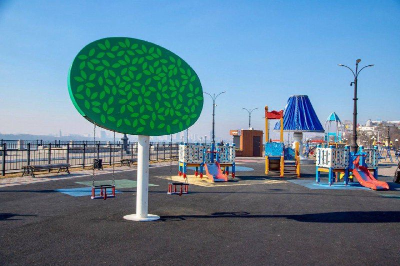 Благовещенцы могут определить судьбу главной детской площадки города