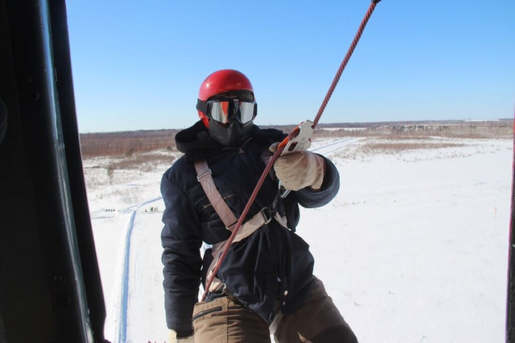 Амурские десантники подтвердили право тушить пожары