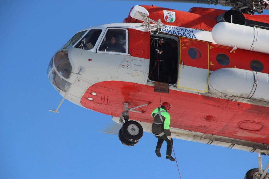 Амурские десантники подтвердили право тушить пожары