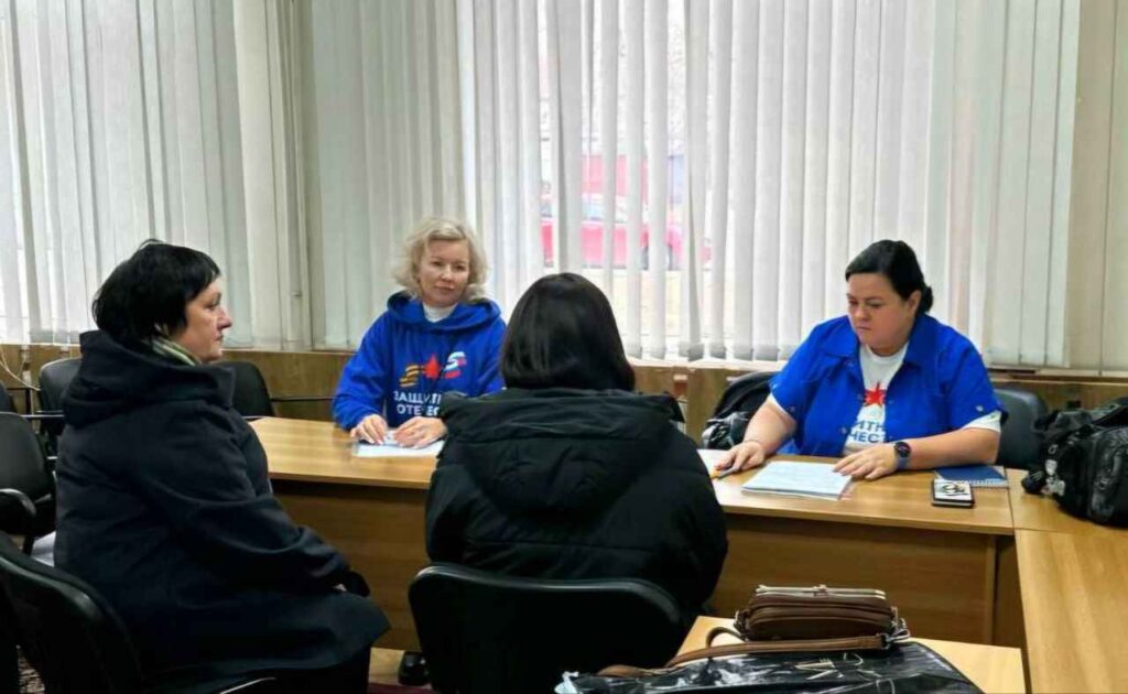 По поручению Василия Орлова в Приамурье заработает мобильная приёмная Фонда «Защитники Отечества»