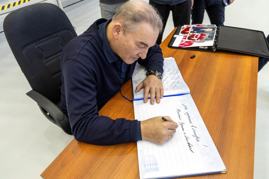 «Благодарю Василия Орлова за приглашение»: Владислав Третьяк поделился впечатлениями от «ЗимФестАмура» и Циолковского