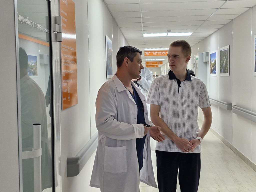 Амурские врачи помогли участнику СВО восстановить здоровье