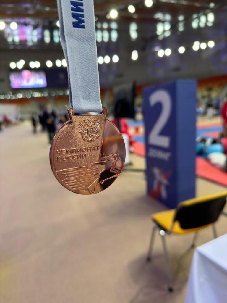 Амурский спортсмен привез бронзовую медаль из Сочи