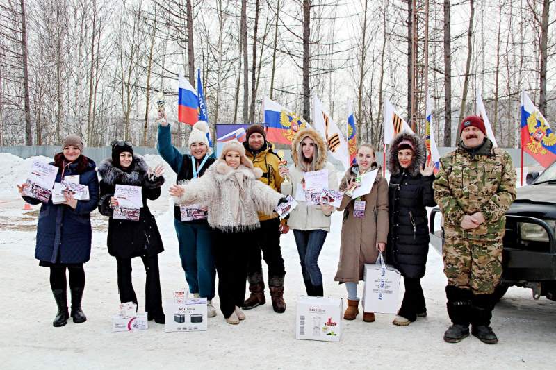 В Тынде автоледи устроили праздничную гонку