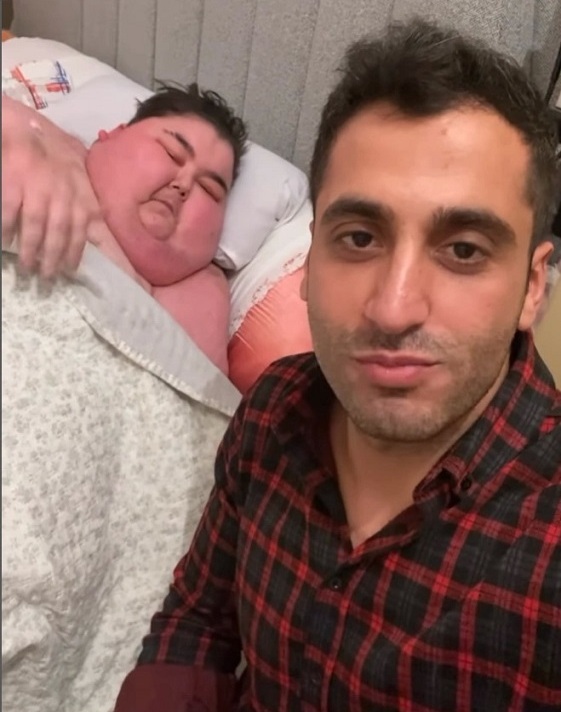 Известный турецкий блогер умер от переедания в 24 года