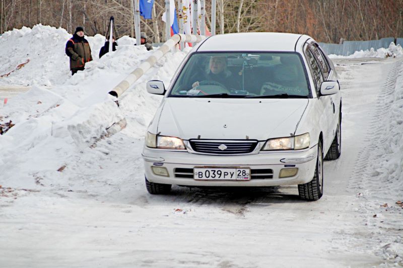 В Тынде автоледи устроили праздничную гонку