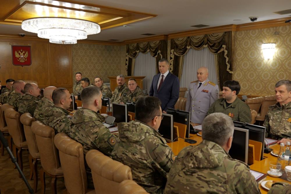 Юрий Трутнев встретился с чиновниками, которые служили на СВО