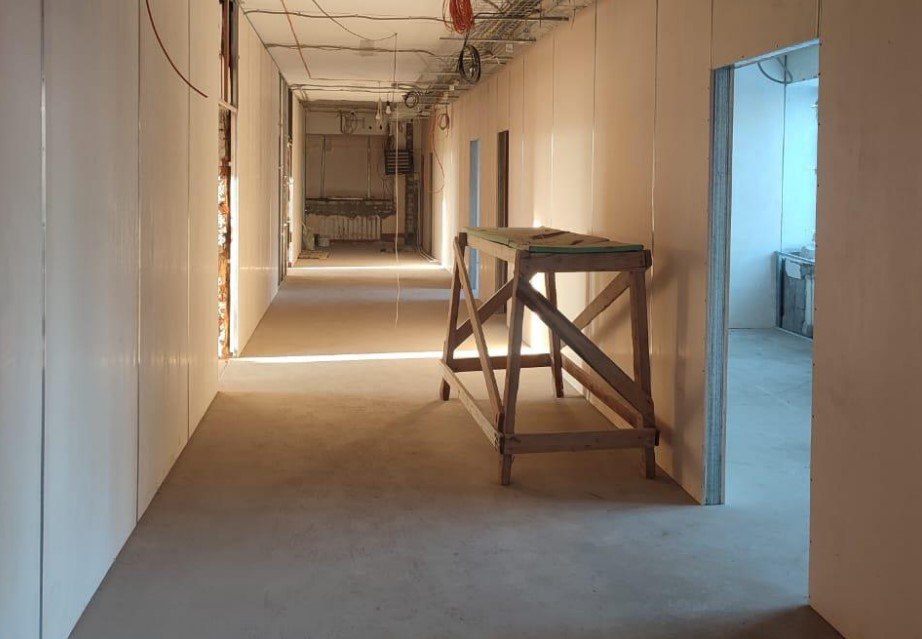 Терапевтический корпус Тамбовской больницы готов на 70 %