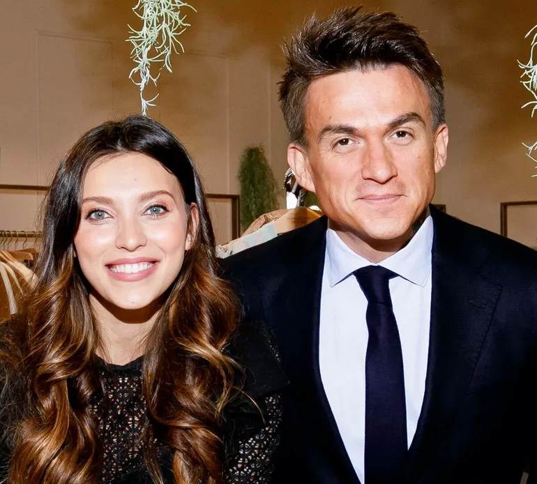 Регина Тодоренко и Влад Топалов ждут третьего ребёнка