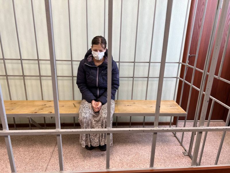 Мать-убийца из Канска поставила отрубленную голову сына в сервант