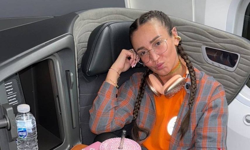 Ольга Бузова устроила прощальную вечеринку перед отъездом из России