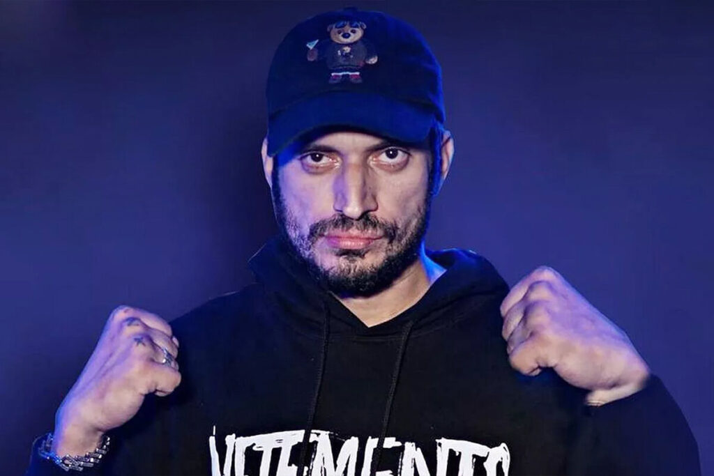 Паша Техник