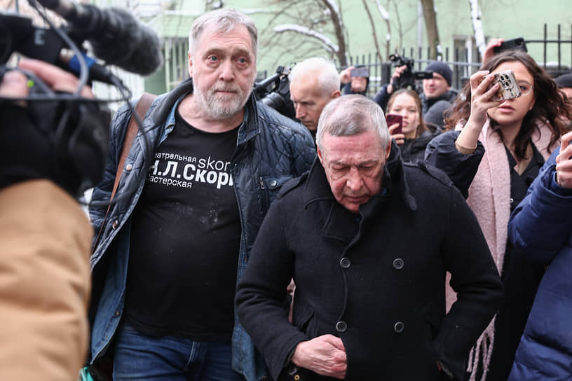 Михаил Ефремов пожаловался на тяжёлую адаптацию после выхода из колонии