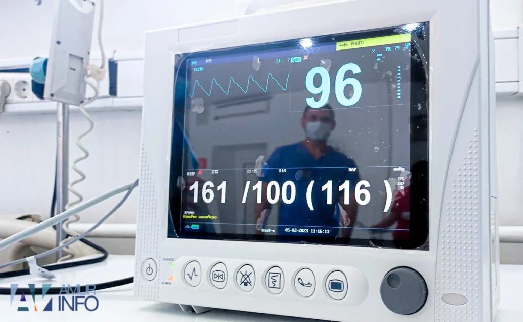 Амурский врач смог избавить бойца СВО от многомесячных мучений