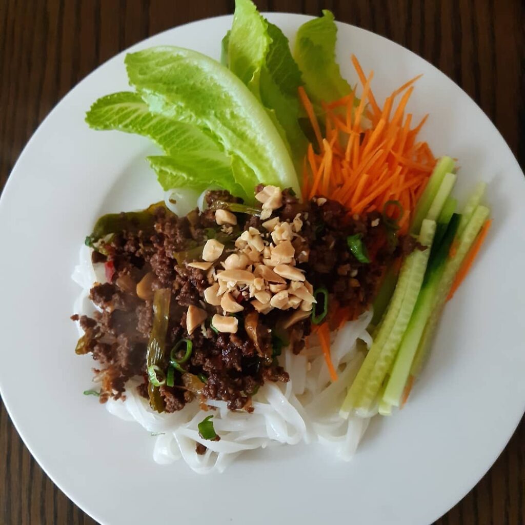 мясные рецепты, блюда из говядины, рецепт пульгоги, пулькоги, бефстроганов рецепт, вителло тоннато рецепт, вкусный рецепт мяса
