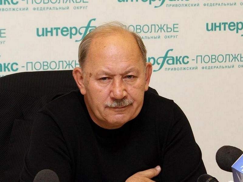 Виктор Тархов