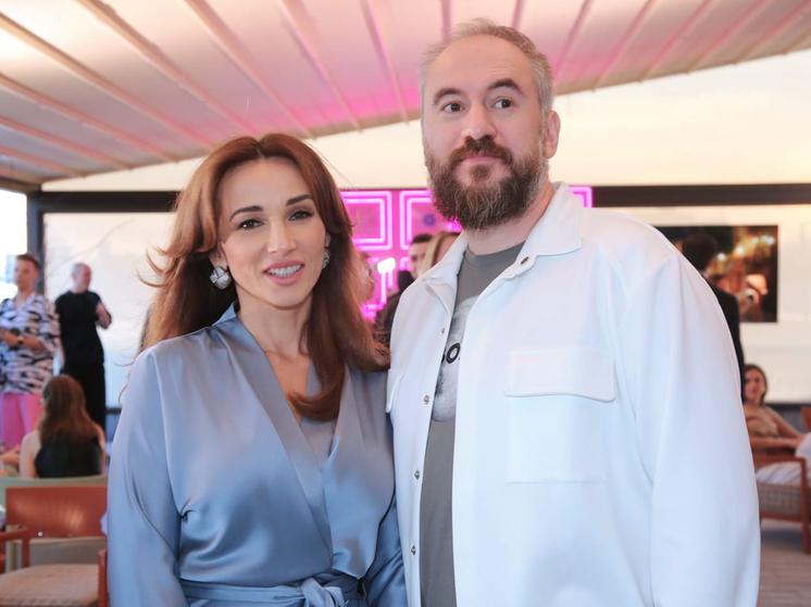 Новым избранником Анфисы Чеховой стал известный актёр и продюсер