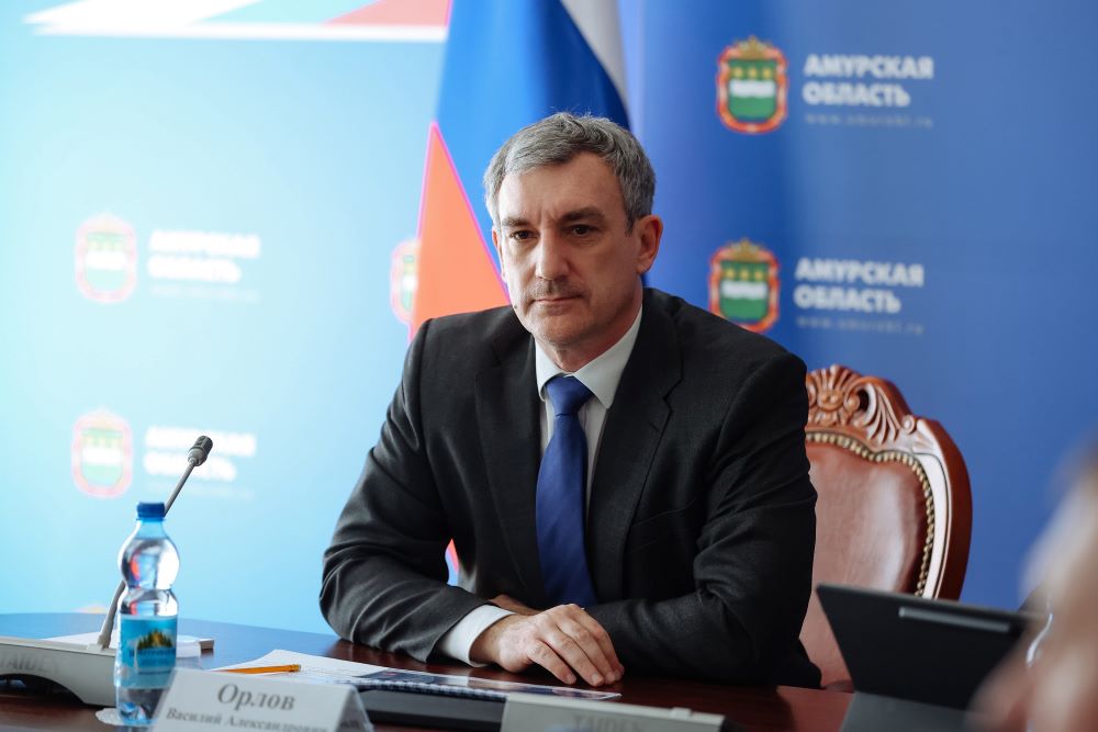 Не только грузы, но и люди: Василий Орлов обсудил с главой ЗабЖД ключевые проекты