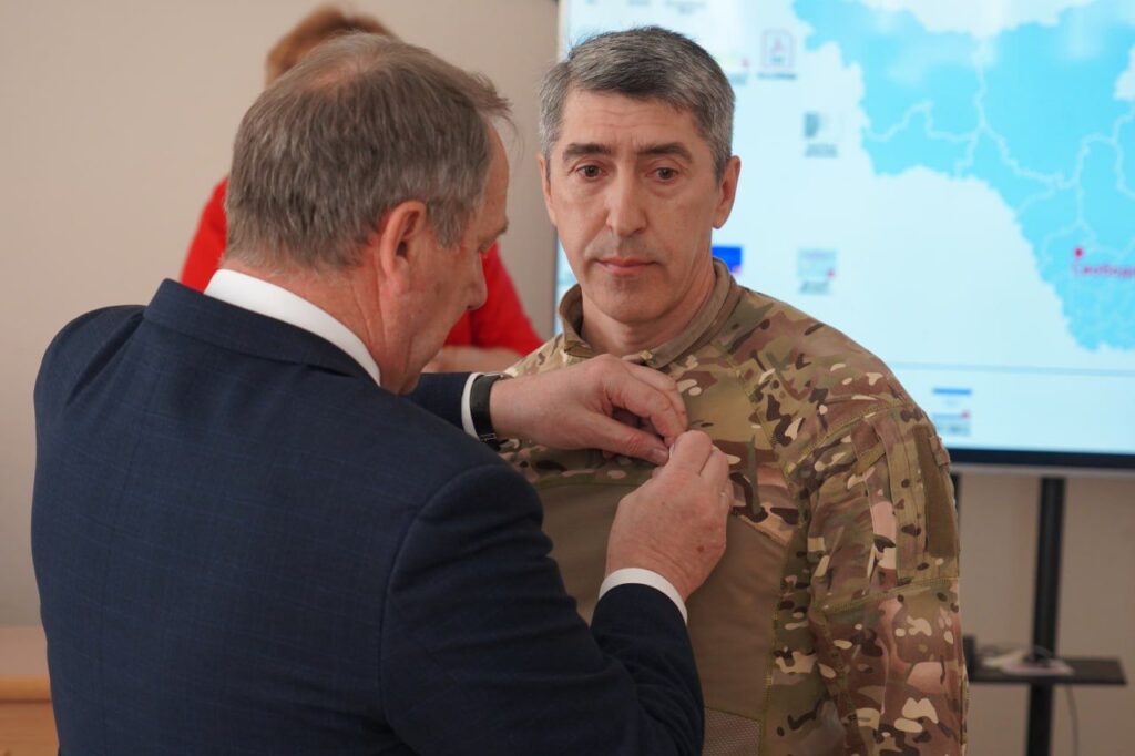 Одна посмертно: двое жителей Свободного получили госнаграды