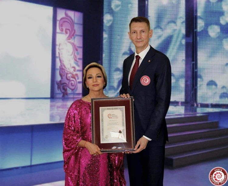 Татьяна Буланова попала в книгу рекордов России