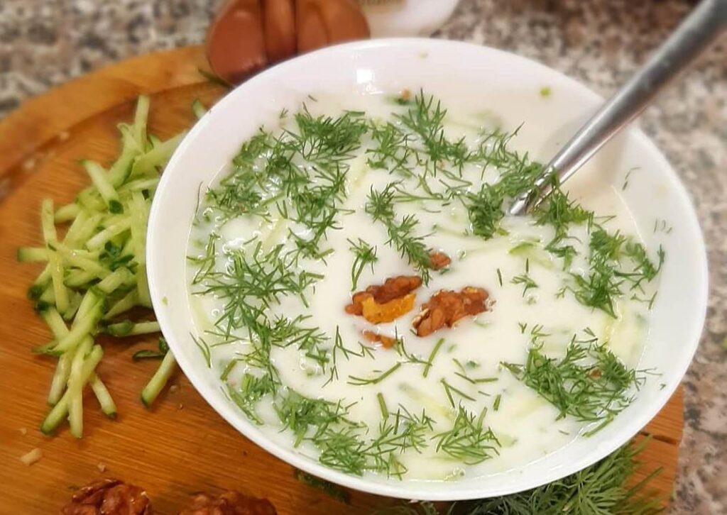 рецепт огурцов, огурцы рецепт, салат с огурцом, суп с огурцом, ролл с огурцом