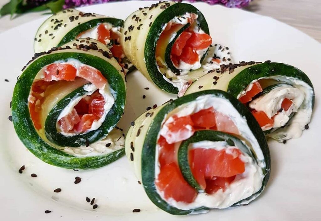 рецепт огурцов, огурцы рецепт, салат с огурцом, суп с огурцом, ролл с огурцом