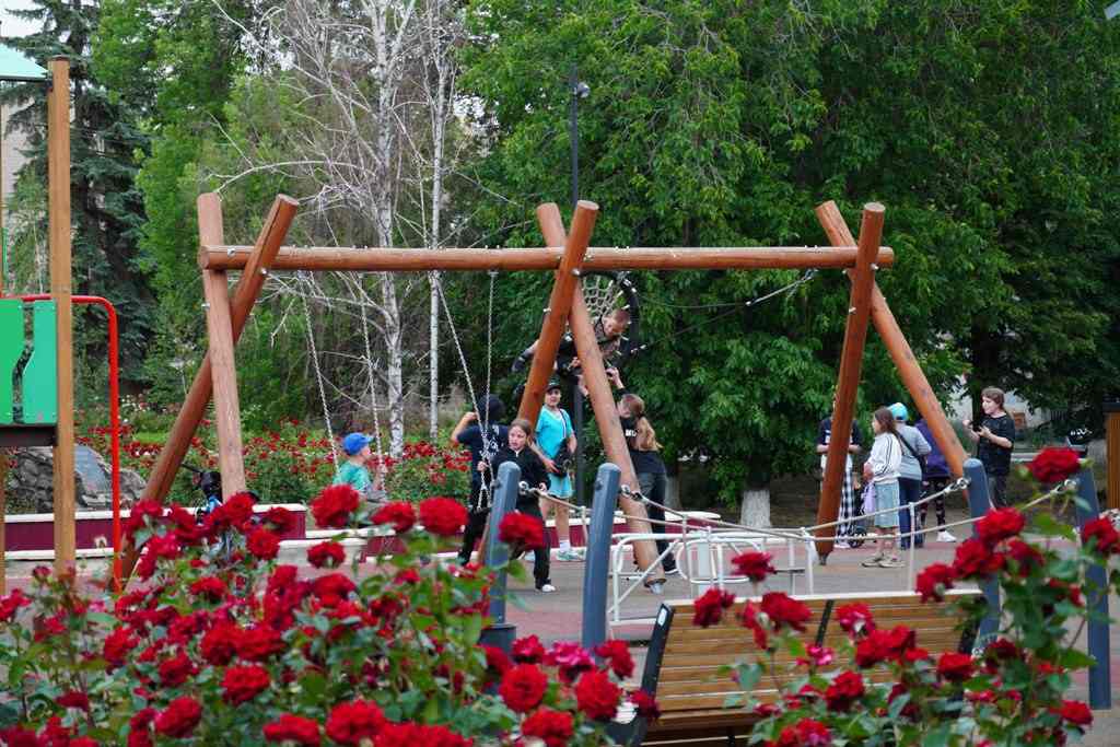 Работы еще много: Василий Орлов побывал в подшефном регионе