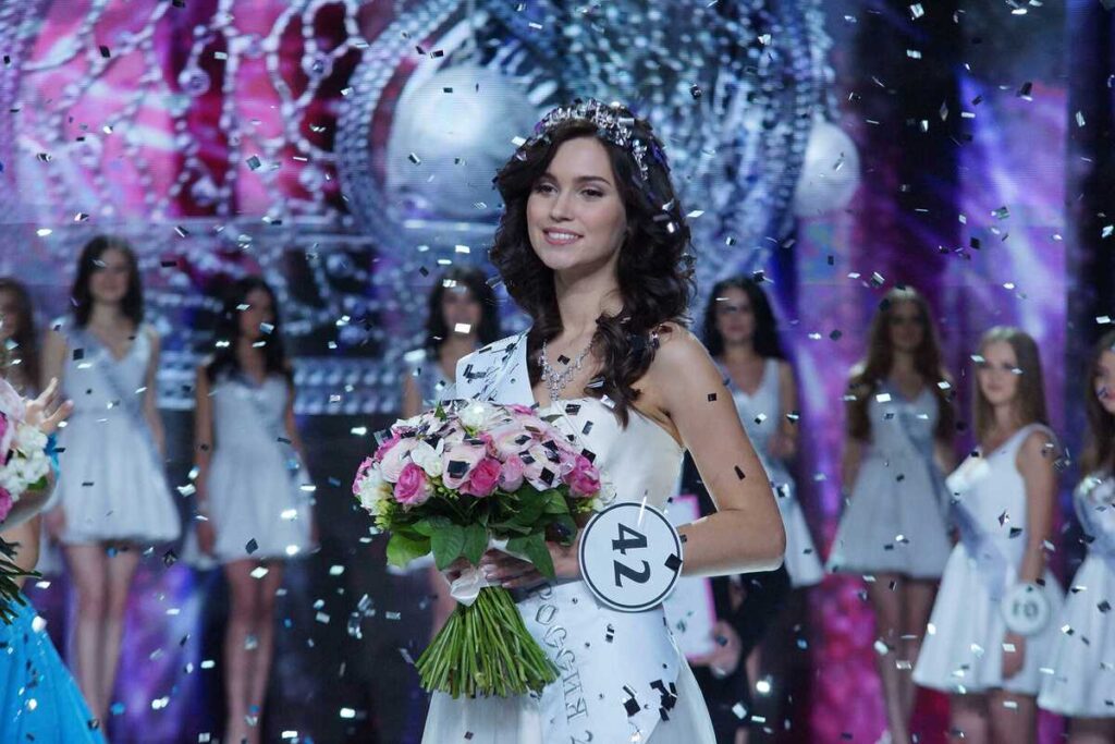 Финалистка «Мисс Россия – 2017» Ксения Александрова погибла в Тверской области