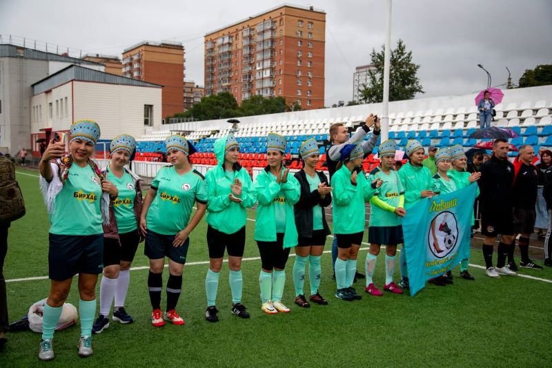 Жены бойцов СВО из Приамурья вышли на футбольное поле