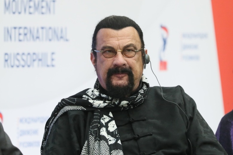 Стивен Сигал