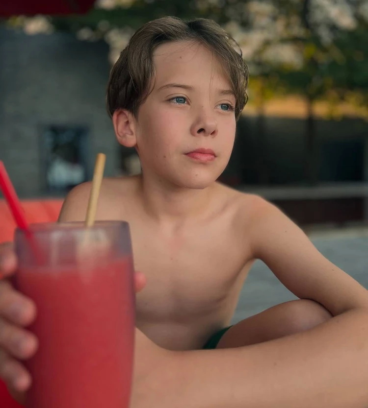 Дмитрий Шепелев показал повзрослевшего сына от Жанны Фриске