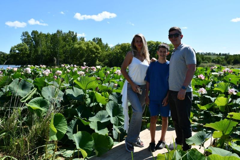 Амурчан пригласили в Грязнушку, чтобы полюбоваться величественным цветком