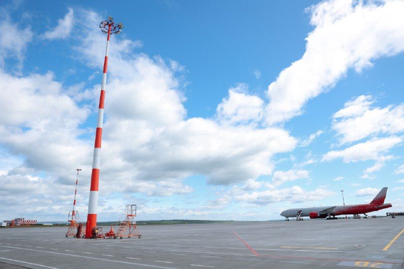 Губернатор поздравил амурчан с Днем авиации