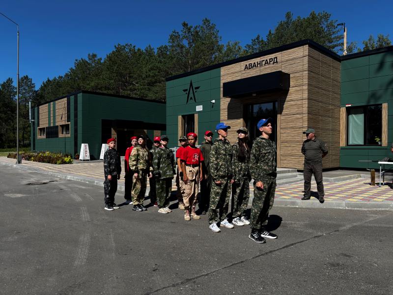 Участник СВО передал амурским патриотам металлодетектор