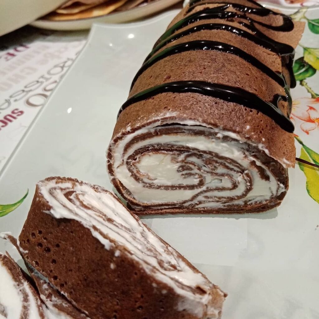 рецепт рулета, рулет, меренговый рулет, домашний рулет, блинный рулет, шоколадный рулет, бисквитный рулет рецепт