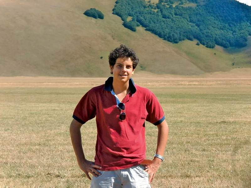 Папа Римский причислил к лику святых 15-летнего подростка Карло Акутиса