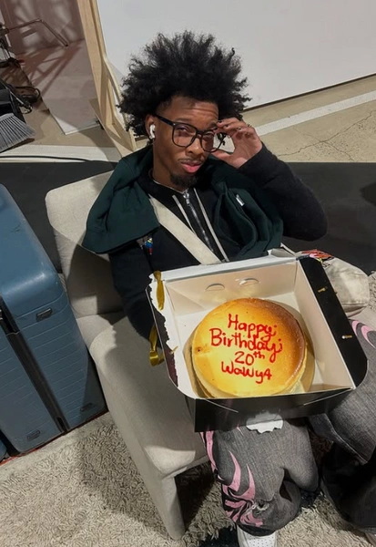 В машине американского рэпера D4vd нашли тело 15-летней девочки, пропавшей в 2024 году