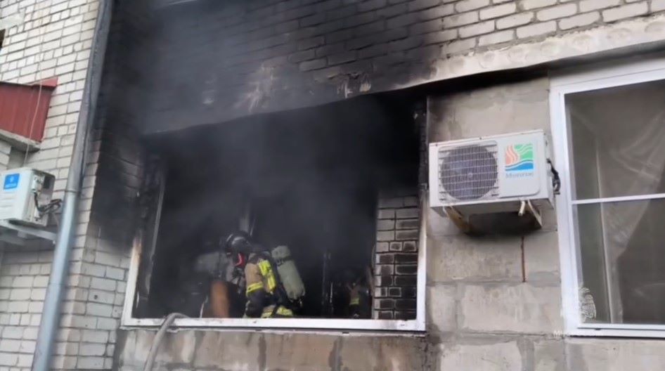 В Благовещенске в пожаре пострадали женщина и ребёнок