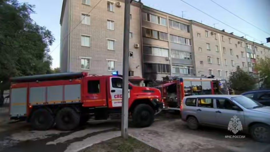 В Благовещенске в пожаре пострадали женщина и ребёнок